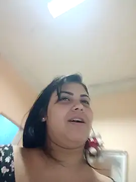 Snapshot of CubanaCulonaxxx chatting on February 24, 2026, 4:32 am CubanaCulonaxxx online show from February 24, 2026, 4:32 am