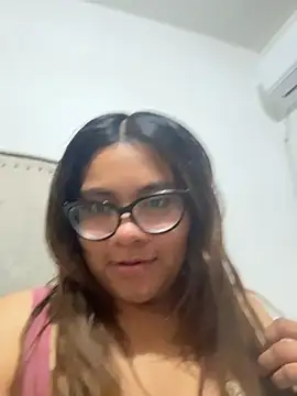 ludmila x online show from May 20, 2026, 5:13 am