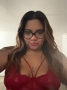 ludmila x online show from June 7, 2026, 5:06 pm