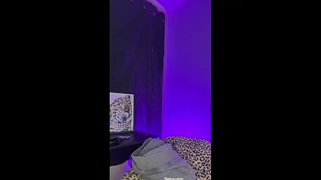 prince oliverr online show from April 6, 2026, 5:58 pm