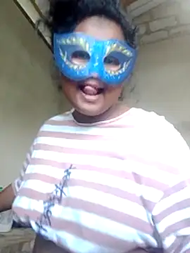 Snapshot of shanaya-baby77 chatting on February 23, 2026, 1:14 am shanaya-baby77 online show from February 23, 2026, 1:14 am