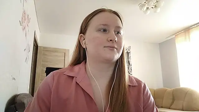 AnikaLipps online show from March 27, 2026, 10:15 am