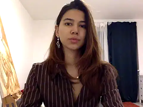 KiraVixenSweet online show from February 16, 2026, 11:12 pm