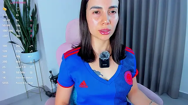 Snapshot of sara_ospina22 chatting on June 11, 2026, 9:35 pm sara ospina22 online show from June 11, 2026, 9:35 pm
