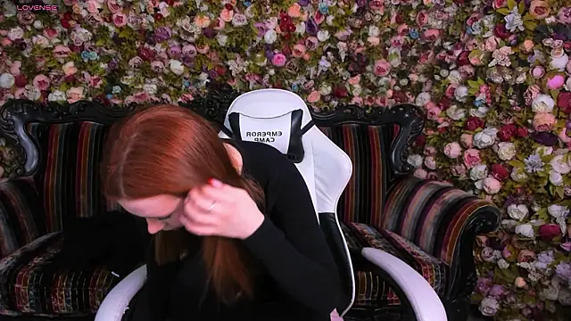 Snapshot of StellaBev chatting on March 6, 2026, 5:26 am StellaBev online show from March 6, 2026, 5:26 am