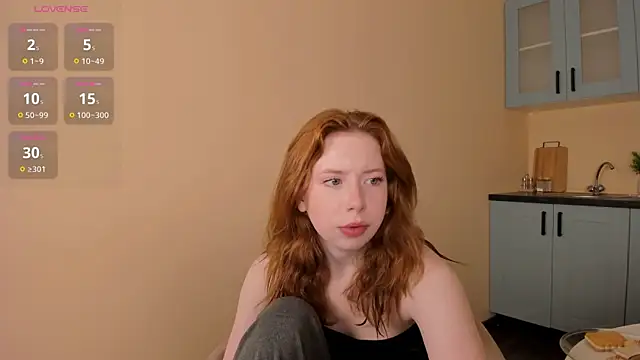 Snapshot of StellaBev chatting on April 11, 2026, 8:35 pm StellaBev online show from April 11, 2026, 8:35 pm