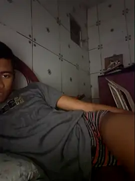 jujubinha1028 online show from February 24, 2026, 2:20 am