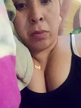 jexsicaa online show from February 25, 2026, 8:51 pm