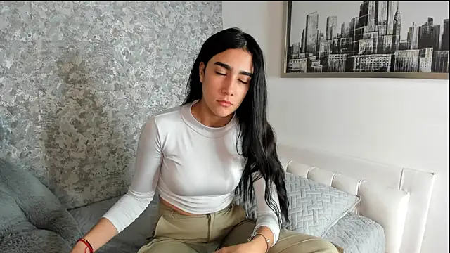 Snapshot of Anika_H chatting on March 28, 2026, 12:16 pm Anika H online show from March 28, 2026, 12:16 pm