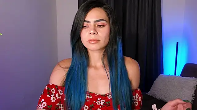 sexxylady11  online show from April 6, 2026, 11:49 pm