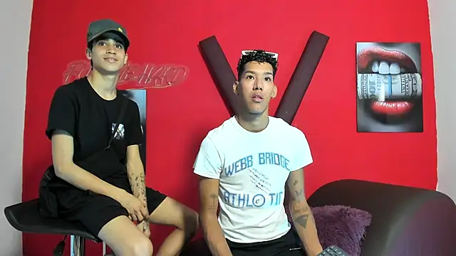 GREEN BOYS online show from March 6, 2026, 7:38 am
