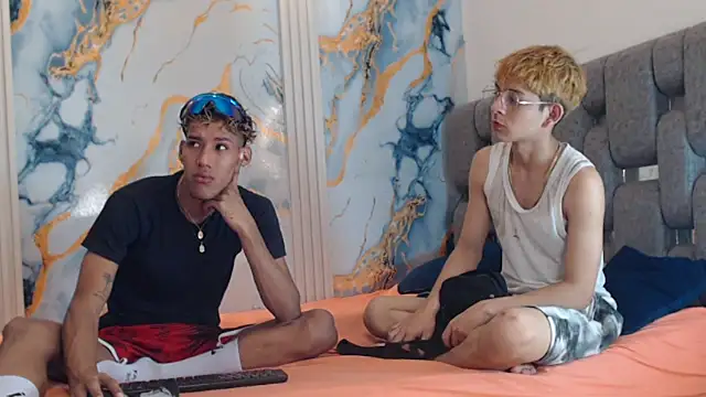 GREEN BOYS online show from July 23, 2026, 1:58 am