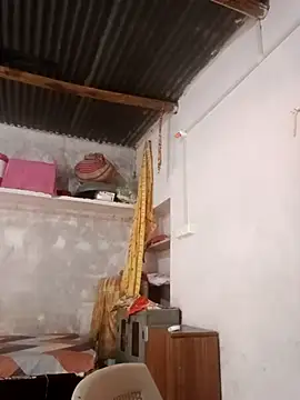 taniya0 online show from March 16, 2026, 6:39 am