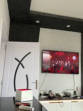 Snapshot of MonChery chatting on February 15, 2026, 8:46 am MonChery online show from February 15, 2026, 8:46 am