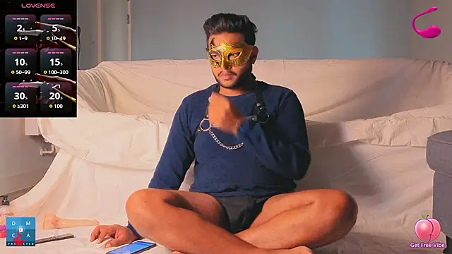 aarrav hotty online show from August 3, 2026, 7:06 pm