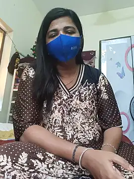 Snapshot of Tamil_Luckly_girl chatting on May 4, 2026, 6:42 am Tamil Luckly girl online show from May 4, 2026, 6:42 am