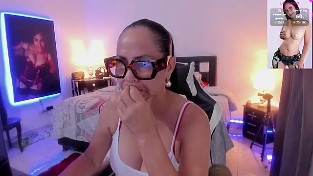 Snapshot of RubyStrome chatting on June 26, 2026, 8:08 am RubyStrome online show from June 26, 2026, 8:08 am