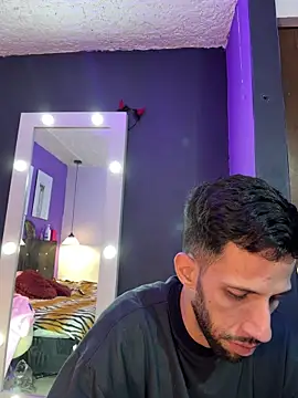 Snapshot of Karim_mansur chatting on March 7, 2026, 3:47 am Karim mansur online show from March 7, 2026, 3:47 am