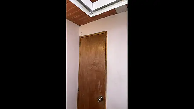 Snapshot of Karim_mansur chatting on April 8, 2026, 2:55 am Karim mansur online show from April 8, 2026, 2:55 am