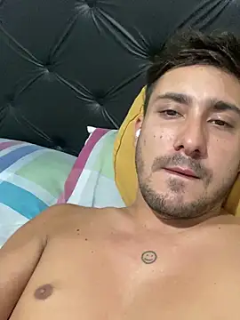 Snapshot of Heytincho chatting on February 18, 2026, 9:27 am Heytincho online show from February 18, 2026, 9:27 am