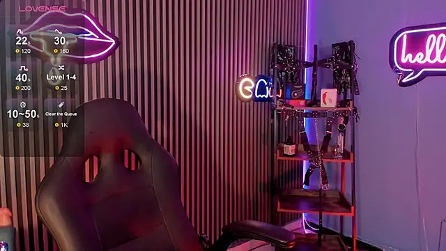 Maximoking26 online show from May 31, 2026, 4:20 am