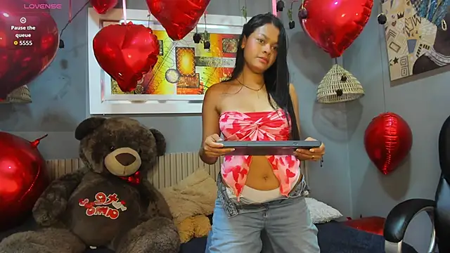 Snapshot of zuriturnher chatting on February 22, 2026, 12:15 pm zuriturnher online show from February 22, 2026, 12:15 pm