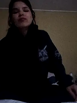 Snapshot of paradise2 chatting on February 17, 2026, 2:30 am paradise2 online show from February 17, 2026, 2:30 am