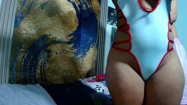 raven robin  online show from April 15, 2026, 3:46 am