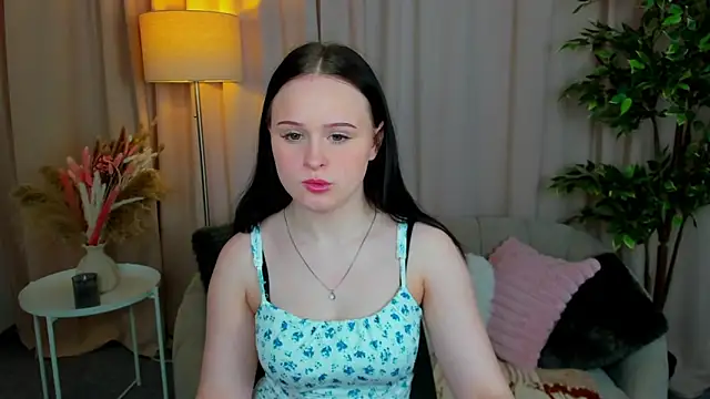 moonei online show from February 24, 2026, 3:10 pm