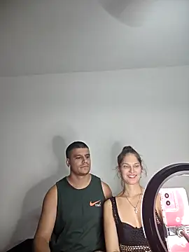 Snapshot of ApoloDafne chatting on February 22, 2026, 7:45 pm ApoloDafne online show from February 22, 2026, 7:45 pm