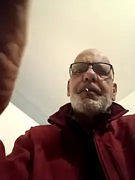 Snapshot of Milwokee chatting on February 27, 2026, 10:04 am Milwokee online show from February 27, 2026, 10:04 am