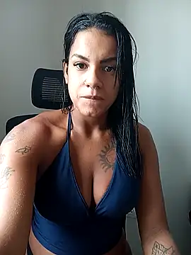 Snapshot of vallgata chatting on February 21, 2026, 5:36 pm vallgata online show from February 21, 2026, 5:36 pm