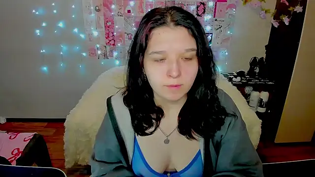 Snapshot of Kate_Acid chatting on February 17, 2026, 12:07 am Kate Acid online show from February 17, 2026, 12:07 am