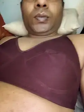 Amina   trans  sexy online show from March 2, 2026, 8:21 am