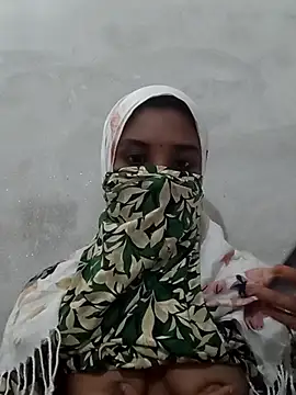 Snapshot of mimpake chatting on April 9, 2026, 12:21 pm mimpake online show from April 9, 2026, 12:21 pm