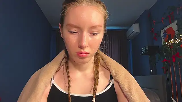 Anna Kare online show from March 5, 2026, 12:45 pm