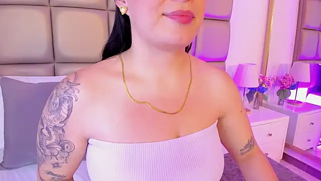 annybentleii online show from March 23, 2026, 7:18 pm