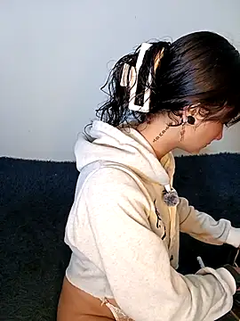 Lili  Clan online show from March 15, 2026, 8:15 pm