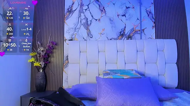 alisstarr online show from March 25, 2026, 11:27 am