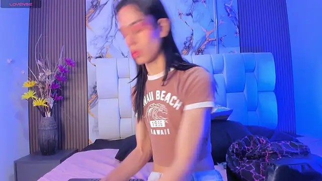 alisstarr online show from March 30, 2026, 11:44 am