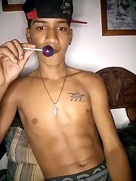 Snapshot of dan30_cm chatting on February 26, 2026, 5:17 am dan30 cm online show from February 26, 2026, 5:17 am