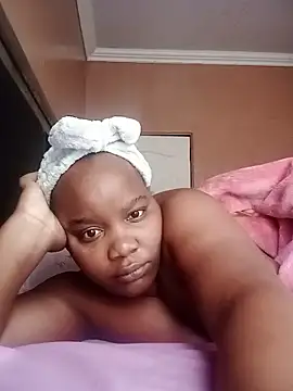 bigboobsy online show from May 17, 2026, 8:34 am