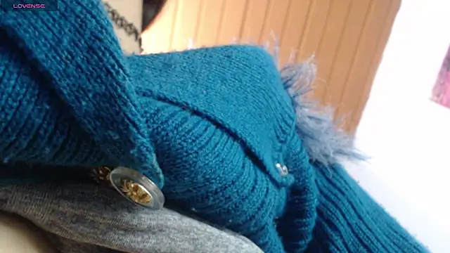 evangeline valencia online show from February 22, 2026, 1:40 am