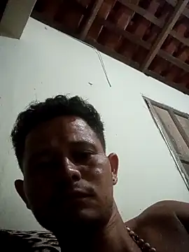 euchapo99 online show from April 9, 2026, 6:41 am