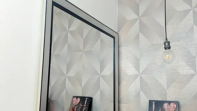 Janna  26 online show from April 12, 2026, 8:47 pm