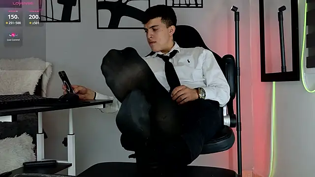 nico pelusa online show from February 20, 2026, 10:21 pm