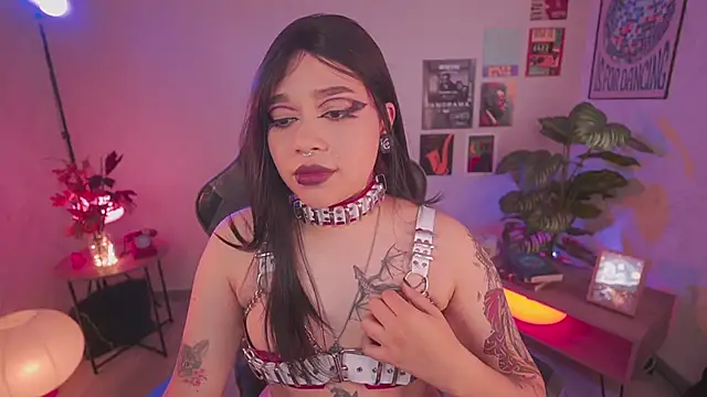 violette clerk1  online show from February 26, 2026, 7:24 pm