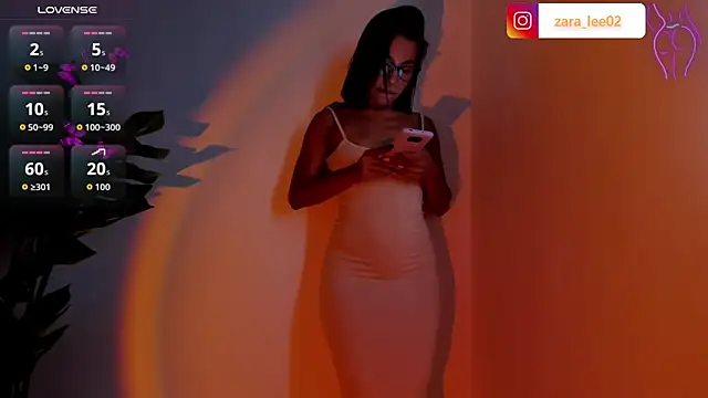 zara leee online show from April 11, 2026, 10:58 pm