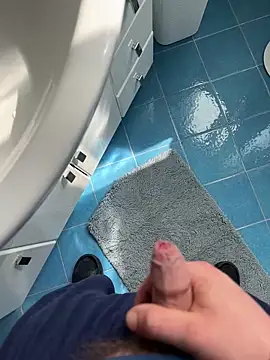 D4n13l47 online show from April 17, 2026, 8:06 am