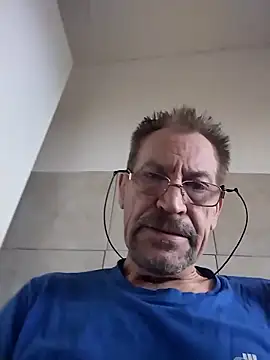 Costy601 online show from April 9, 2026, 1:16 pm